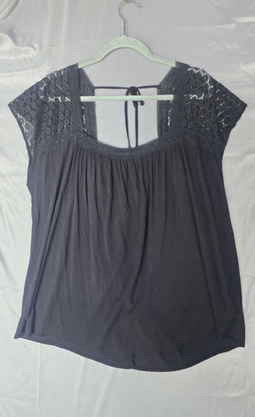 Torrid Blouse Womens 1X Black Crochet Lace Square Neck Short Sleeve Tunic Top